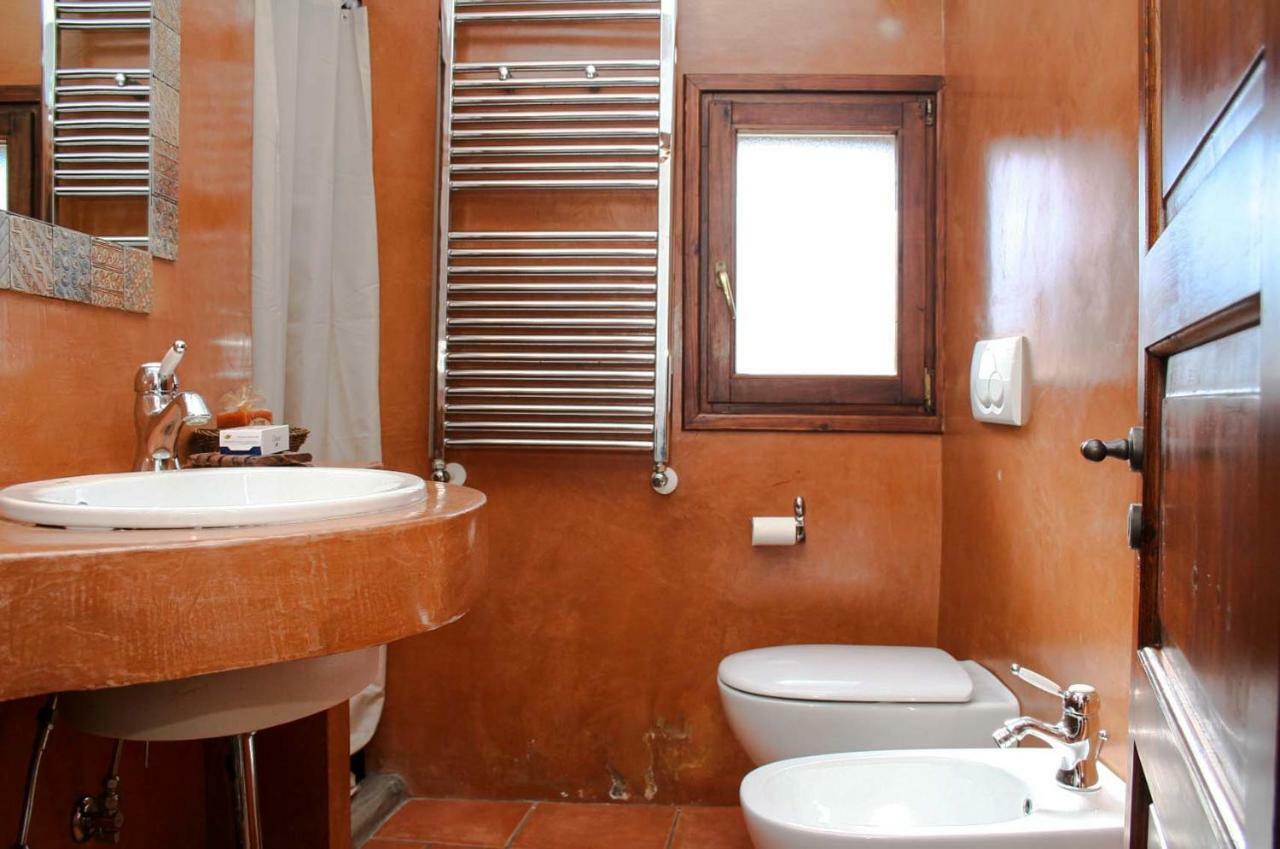 Dammuso Favarelle Da Caty Apartman Scauri  Kültér fotó